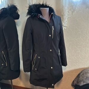 Women’s XS Tommy Hilfiger black winter jacket